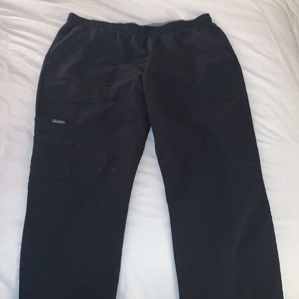 Black Sanibel Scrub Pants